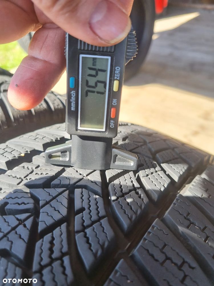 Opony Dunlop Winter Sport 5 215/60R16 95H 2018r 4x7,5mm bdb stan - 7