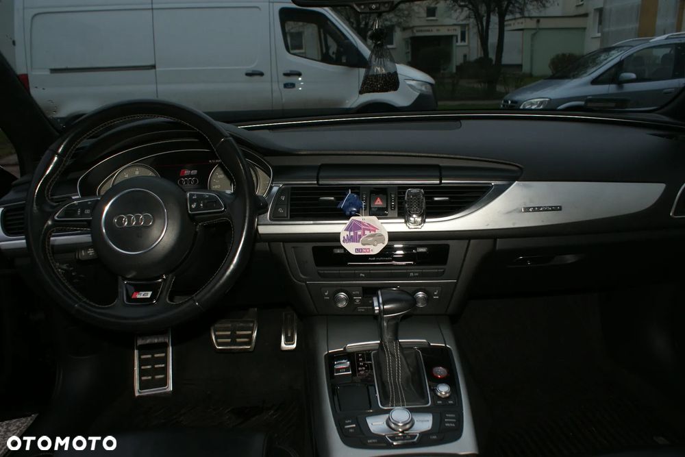 Audi S6 Limousine - 14