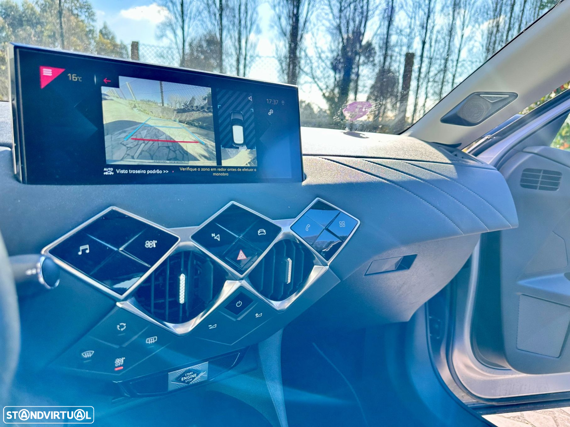 DS DS3 Crossback 1.2 PureTech SE Connected Chic - 29