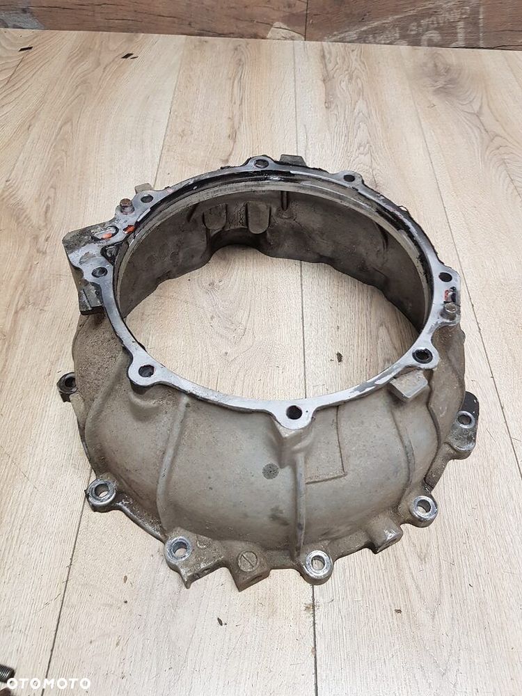 Łącznik silnik skrzynia biegów dzwon Mitsubishi Pajero III 3,2 DID - 5