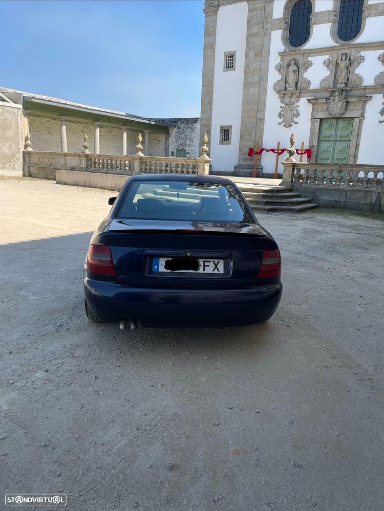 Audi A4 1.9 TDI Plus - 6