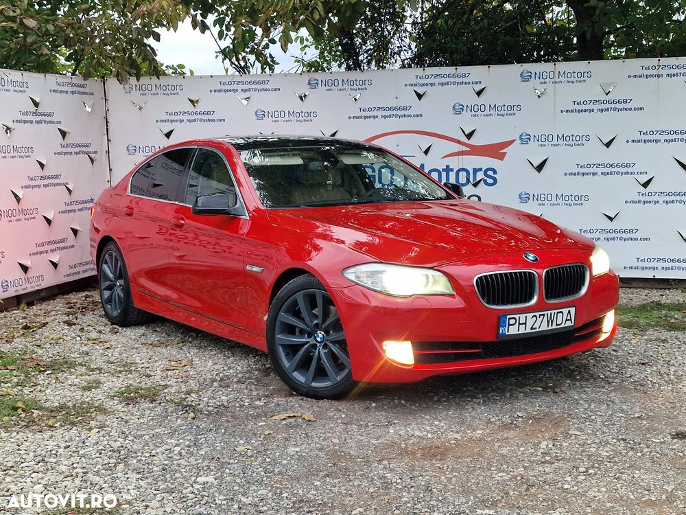 BMW Seria 5 520d Aut. Luxury Line - 1