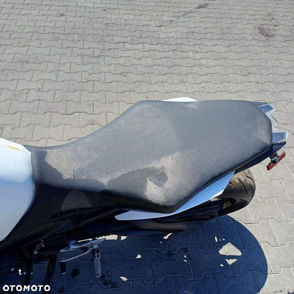 Yamaha MT - 15
