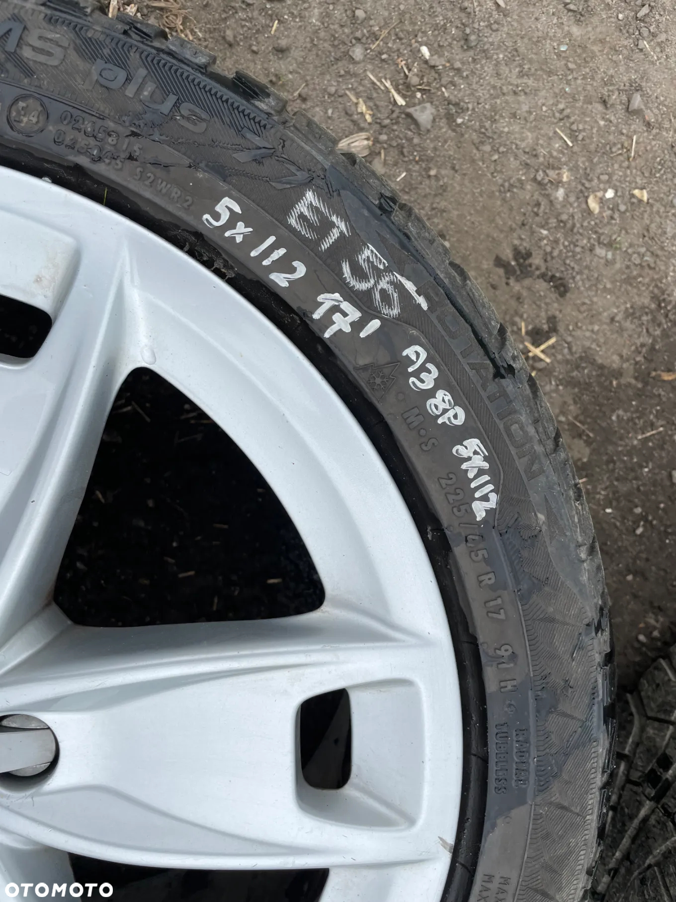 Felgi aluminiowe Audi A3 8P 17' 5X112 ET56 8P0601025BL - 3