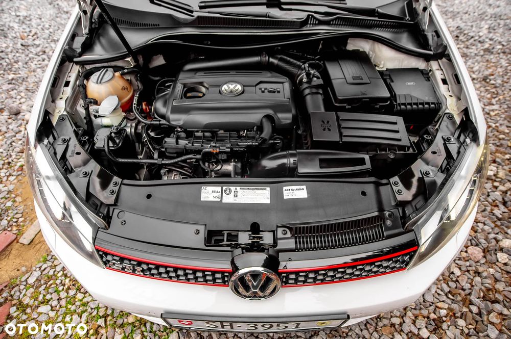 Volkswagen Golf 2.0 TSI GTI - 15