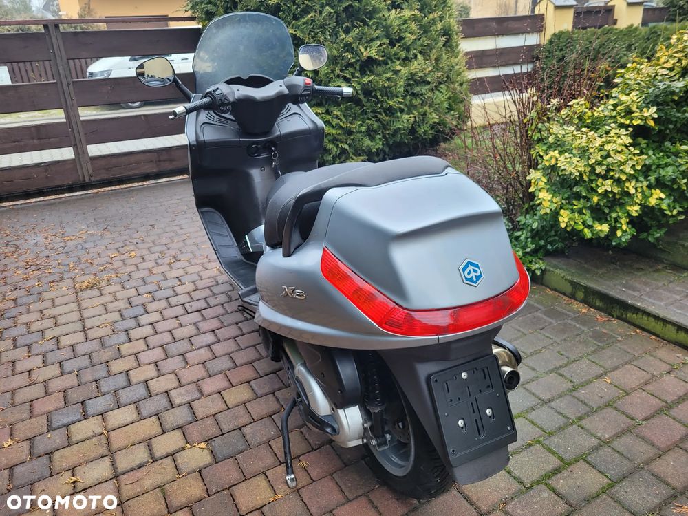 Piaggio X8 - 19