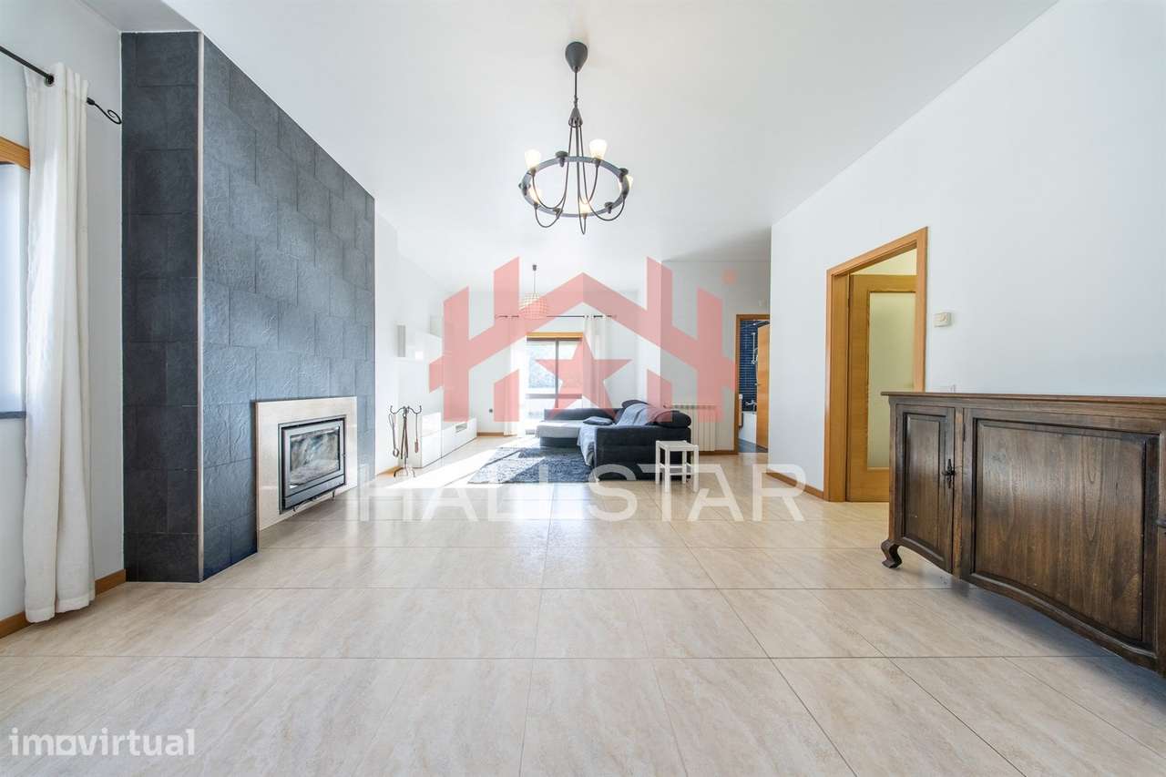 Arrendamento / Apartamento T2 / Mobilado e Equipado / Leiria - Grande imagem: 2/21