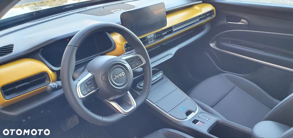 Jeep Avenger 54kWh Summit - 9