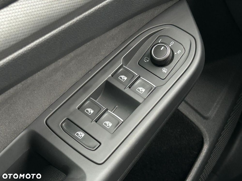 Volkswagen Golf 1.5 eTSI mHEV Style DSG - 20