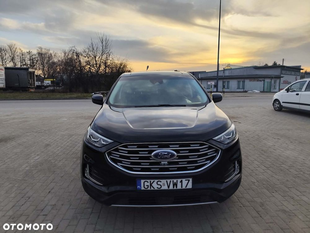 Ford Edge - 8