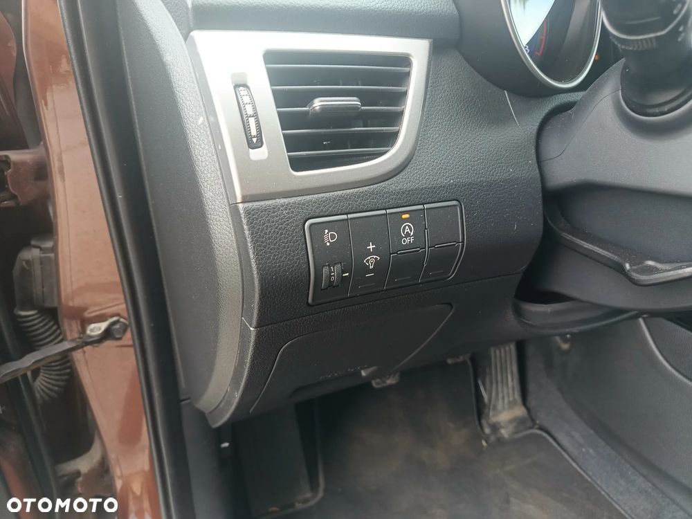 Hyundai i30 1.6 Style - 12