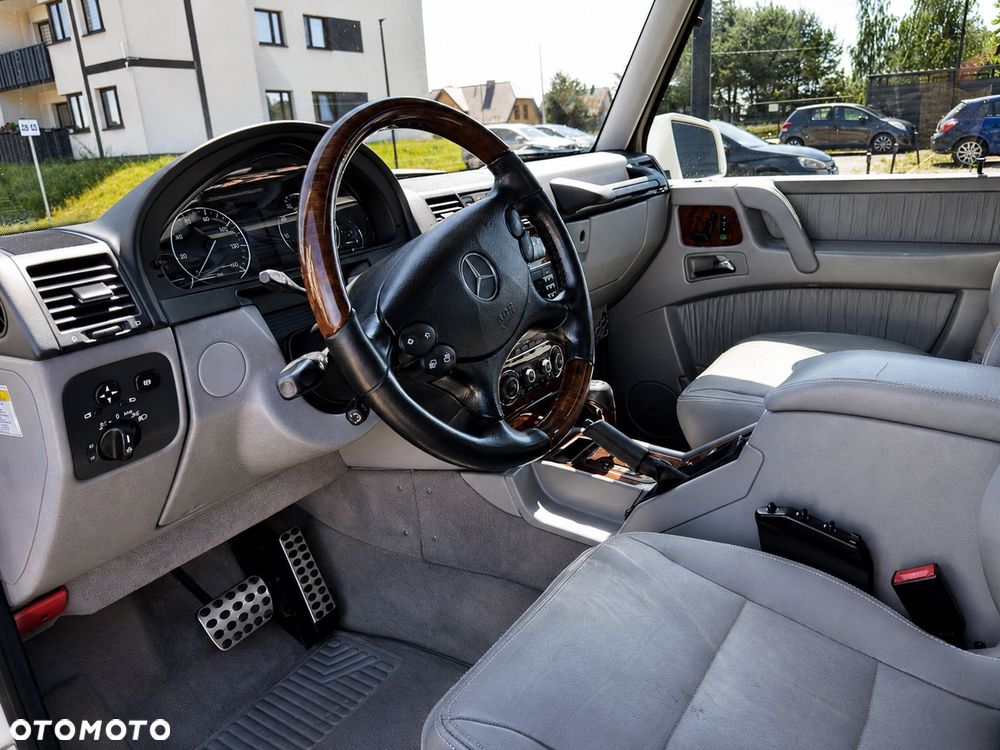 Mercedes-Benz Klasa G 500 - 31