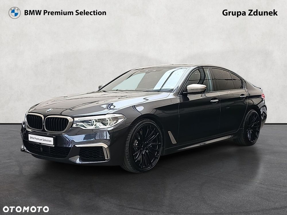 BMW Seria 5 M550i xDrive - 2