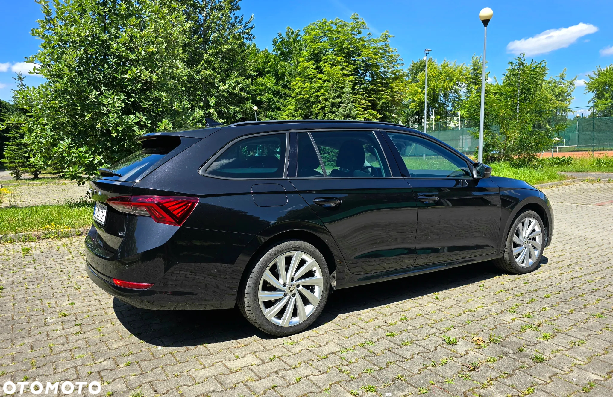 Skoda Octavia 2.0 TDI 4x4 Style DSG - 8