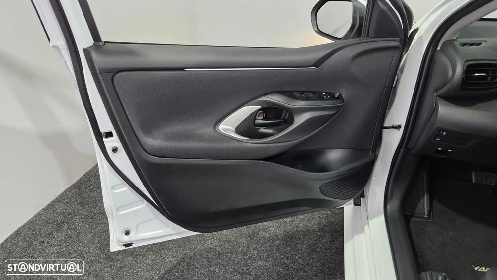 Toyota Yaris 1.5 HDF Comfort Plus - 35