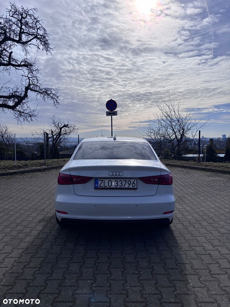 Audi A3 Limousine 1.4 TFSI cylinder on demand S tronic Ambiente - 11