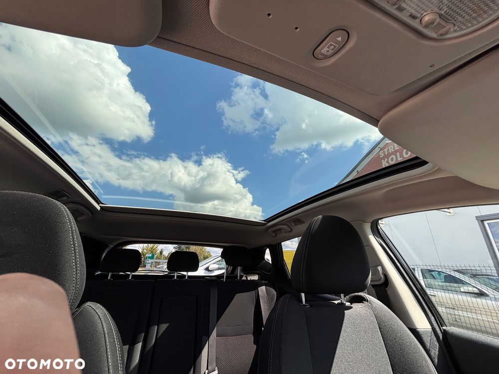 Nissan Qashqai 1.3 DIG-T N-Connecta - 28