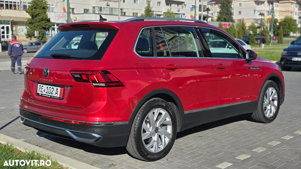 Volkswagen Tiguan 2.0 TDI SCR DSG IQ.DRIVE - 18