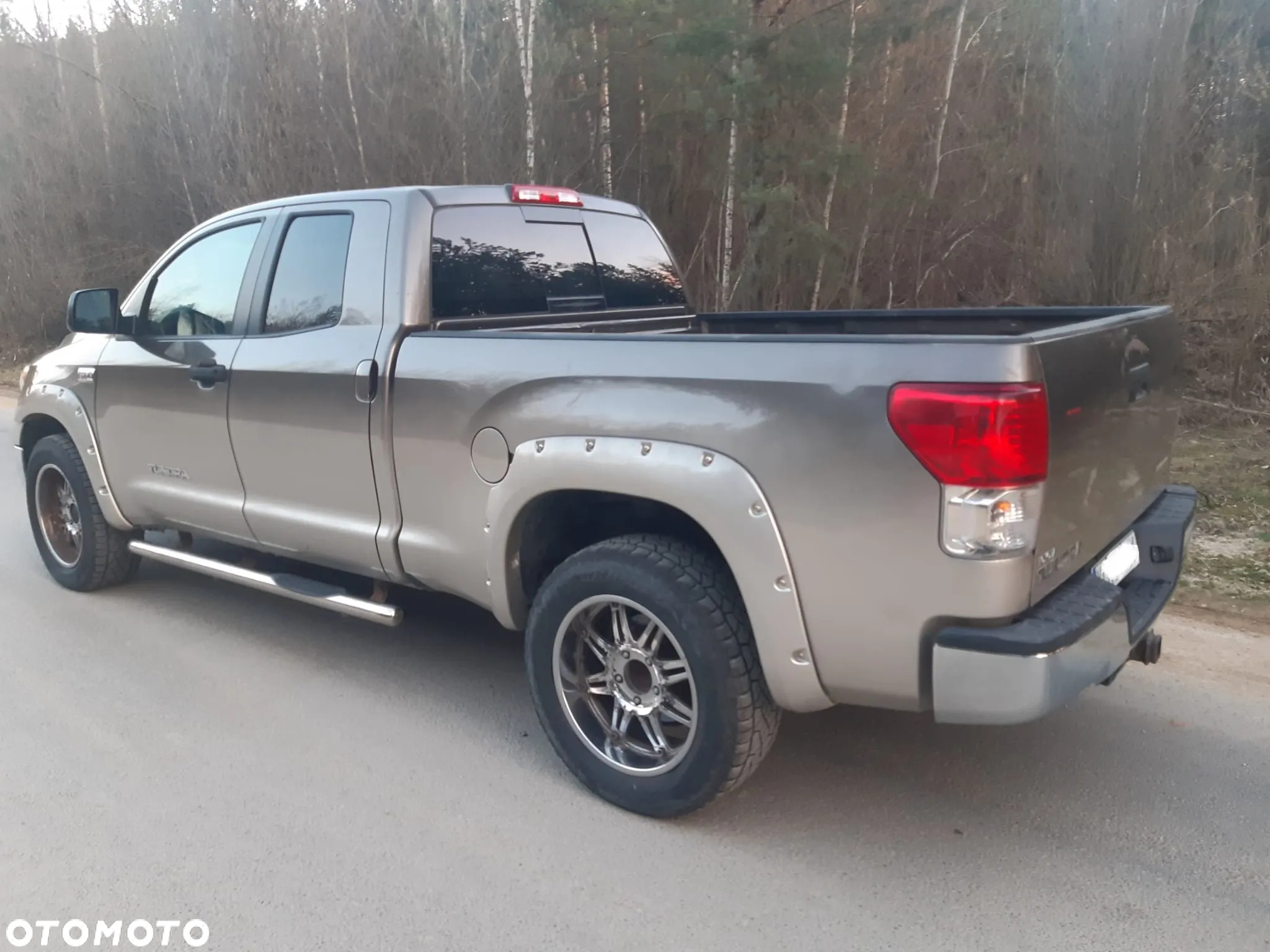 Toyota Tundra - 7