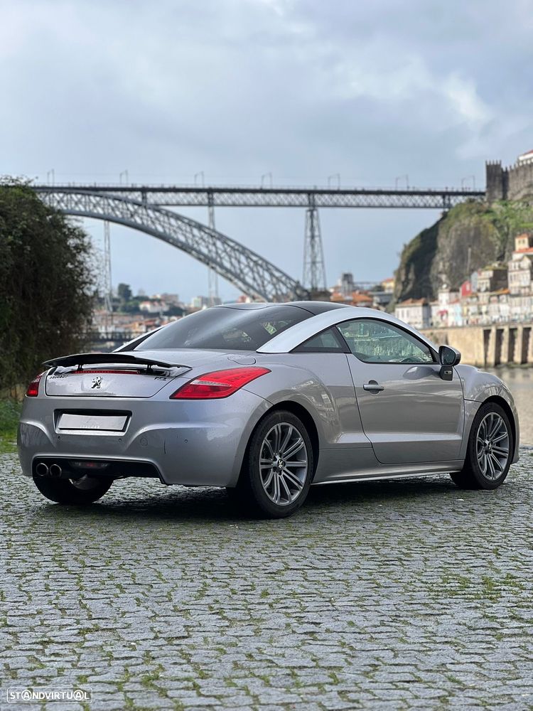 Peugeot RCZ 1.6 155 THP - 2