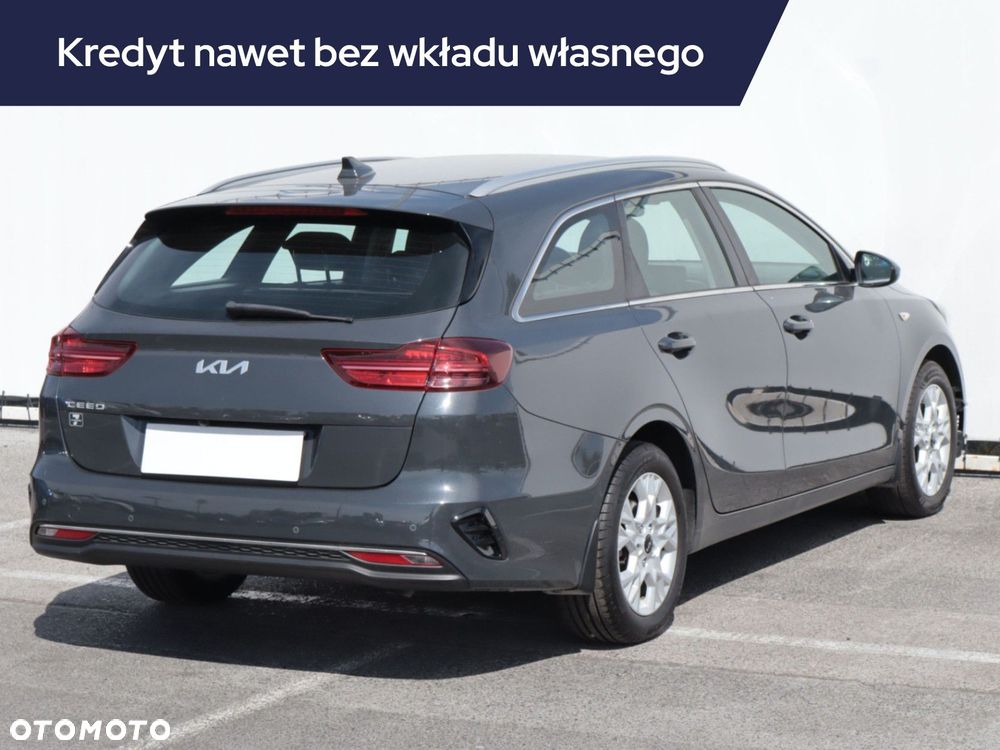 Kia Ceed - 7