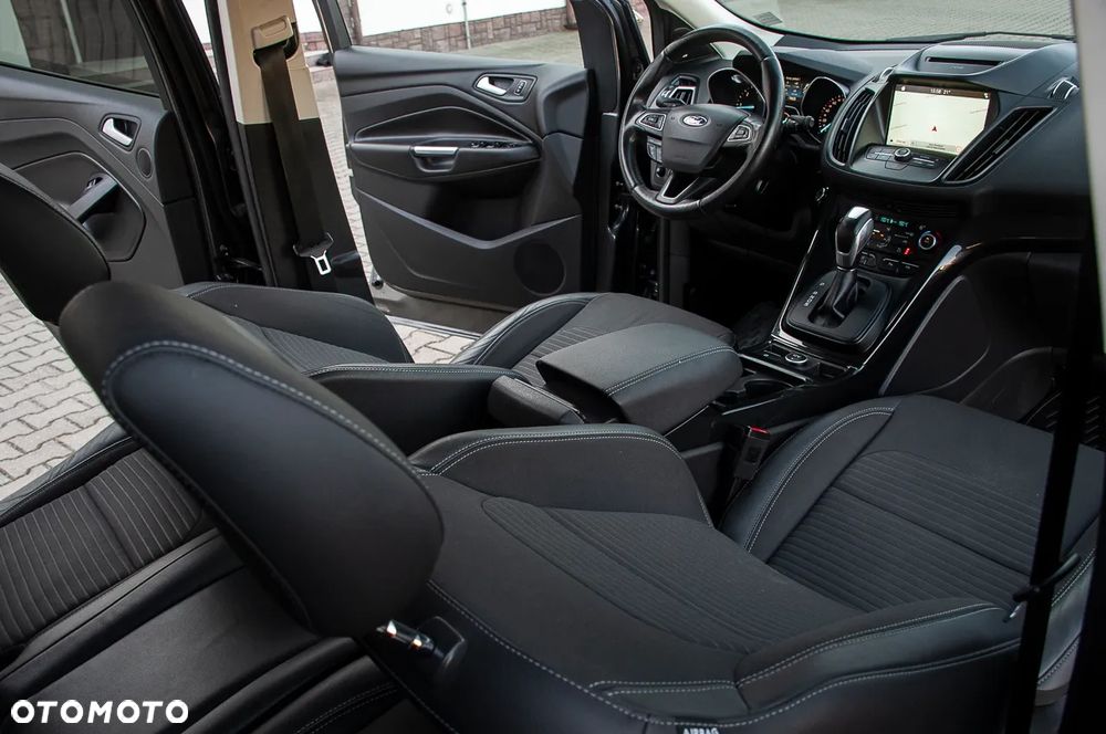 Ford Kuga 2.0 TDCi AWD Titanium - 22