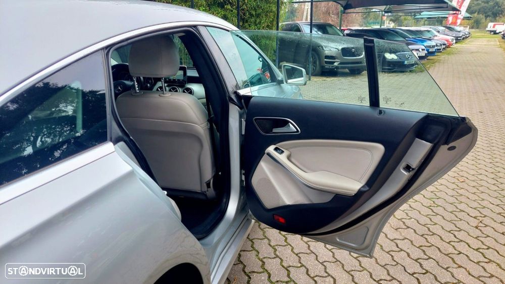 Mercedes-Benz CLA 220 d Shooting Brake Aut. - 10