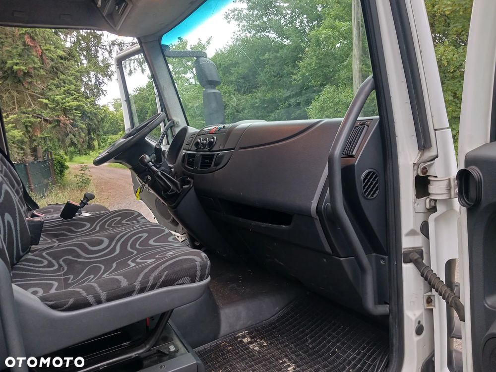 Mitsubishi Canter Fuso 9C18 2018r 299 tyś km Chłodnia Mroźnia Agregat CARRIER Supra 550 - 18