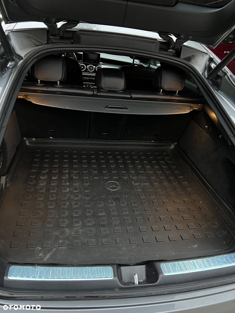 Mercedes-Benz GLC - 24