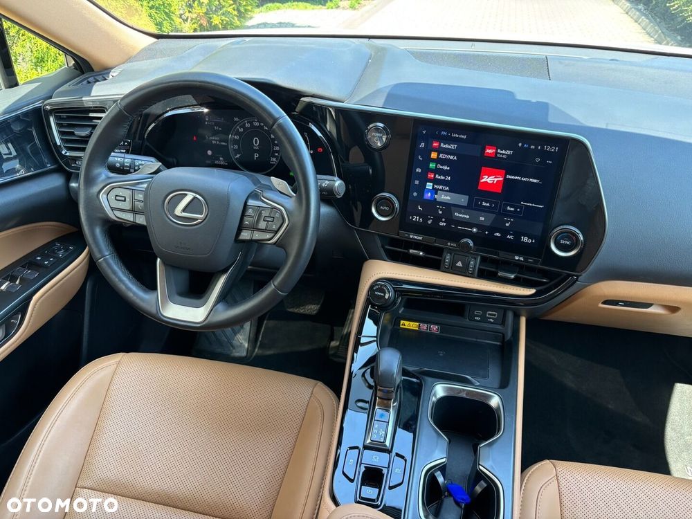 Lexus NX 350h Prestige 2WD - 23