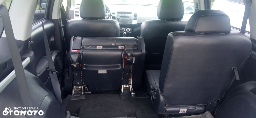Peugeot 4007 HDI FAP 7-Sitzer Platinum - 29