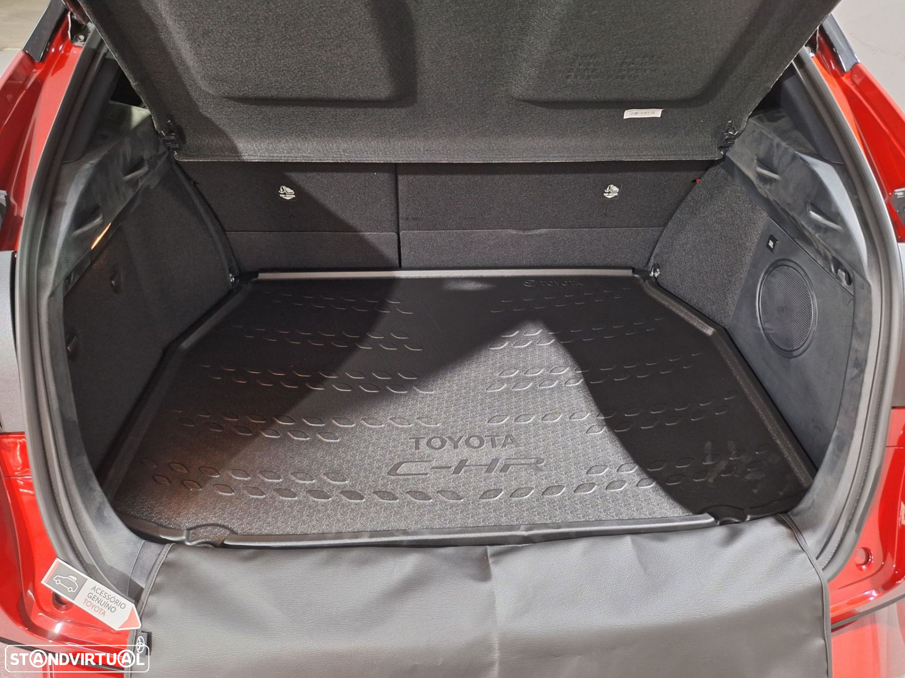 Toyota C-HR - 10