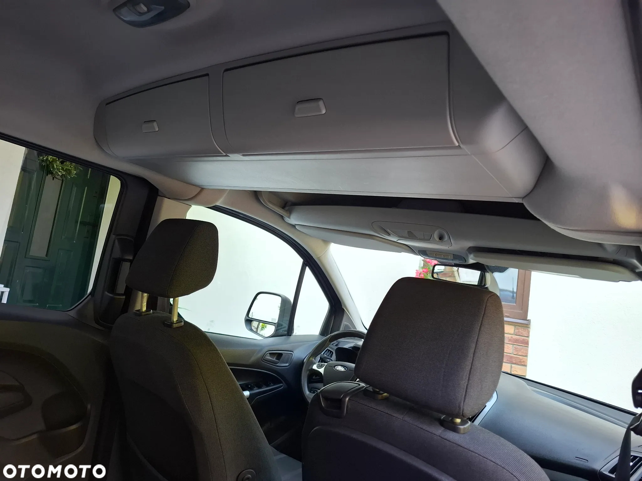 Ford Tourneo Connect Grand 1.6 TDCi Ambiente - 23