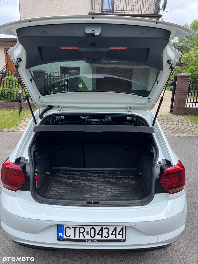 Volkswagen Polo - 15