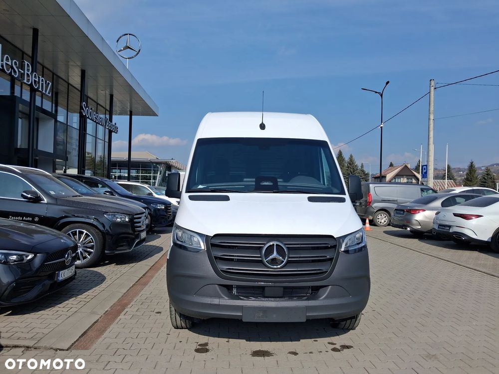 Mercedes-Benz Sprinter - 6