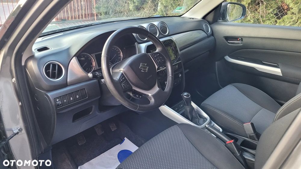 Suzuki Vitara 1.6 (4x2) Comfort+ - 8