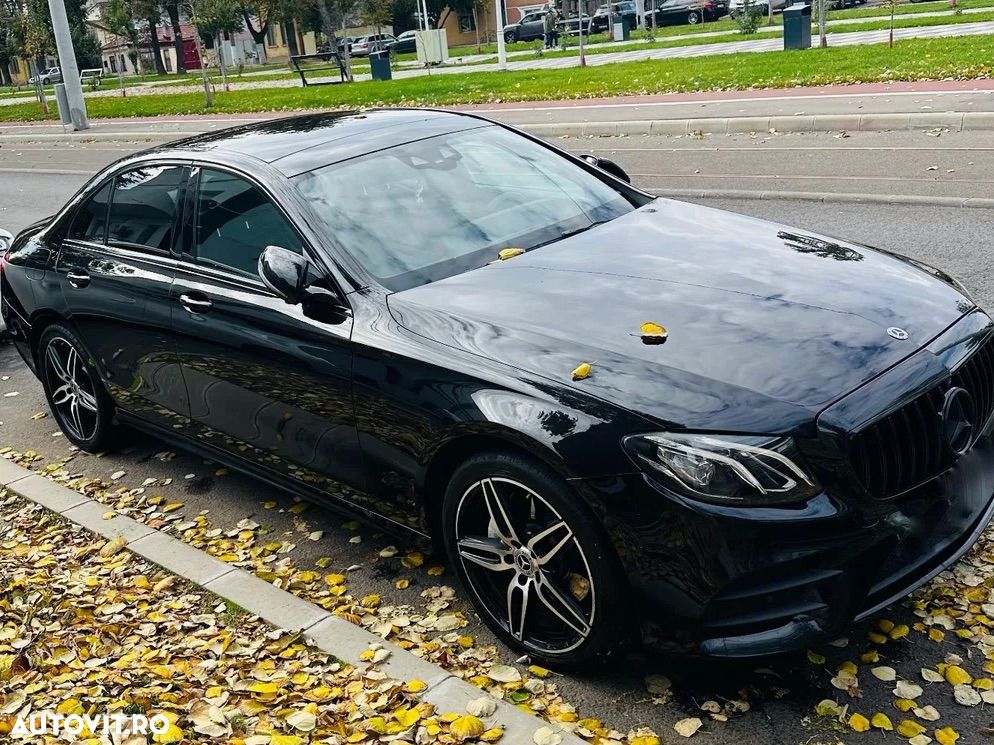 Mercedes-Benz E - 1