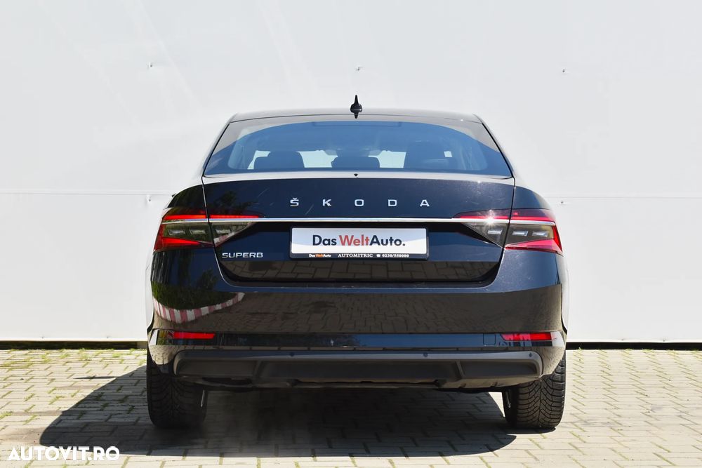 Skoda Superb 2.0 TDI DSG Ambition - 12