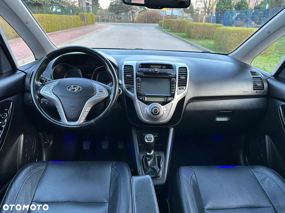 Hyundai ix20 1.6 blue YES Gold - 10