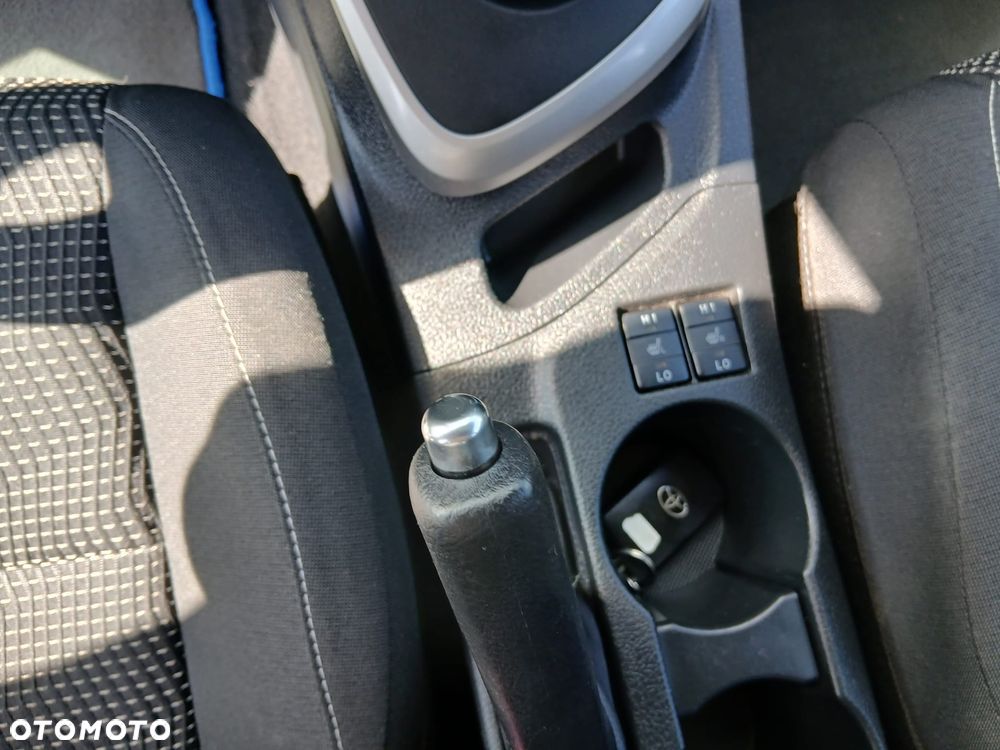 Toyota Auris 1.8 HSD Prestige - 18