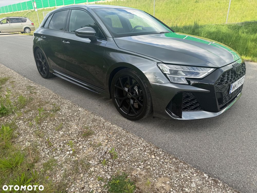 Audi RS3 Sportback TFSI Quattro S tronic - 3