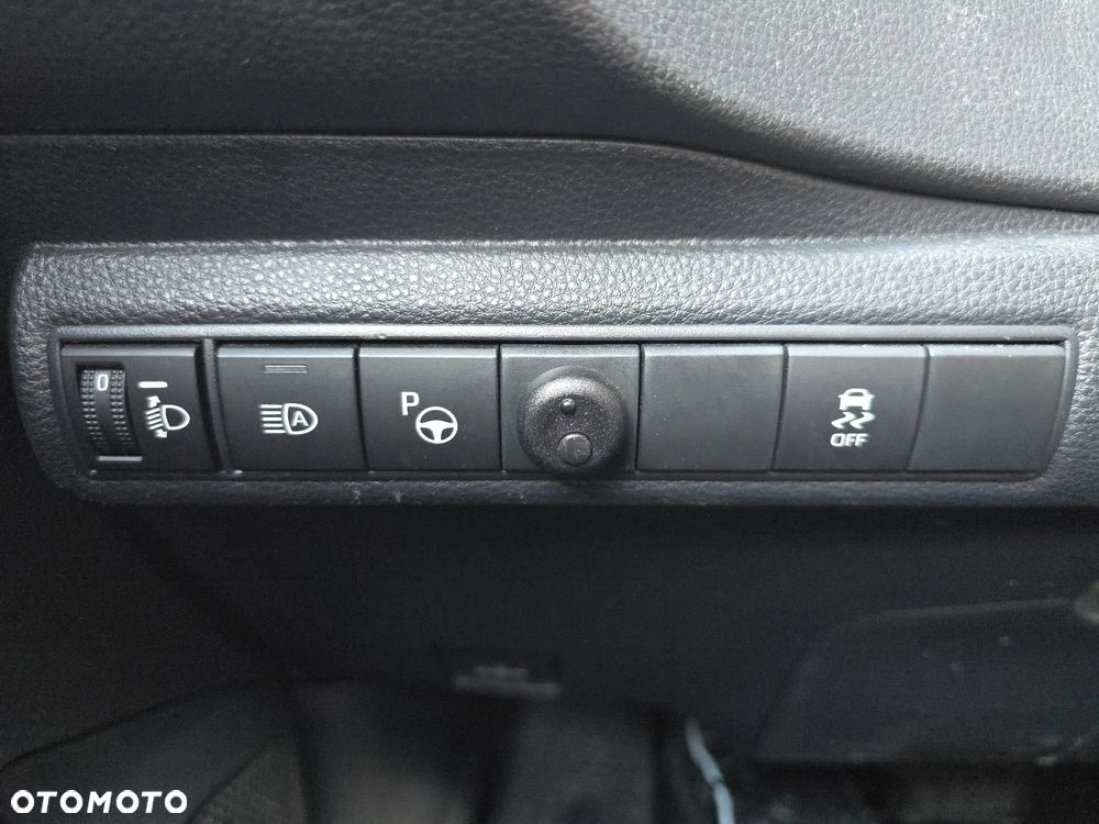 Toyota Corolla 2.0 Hybrid Comfort - 19