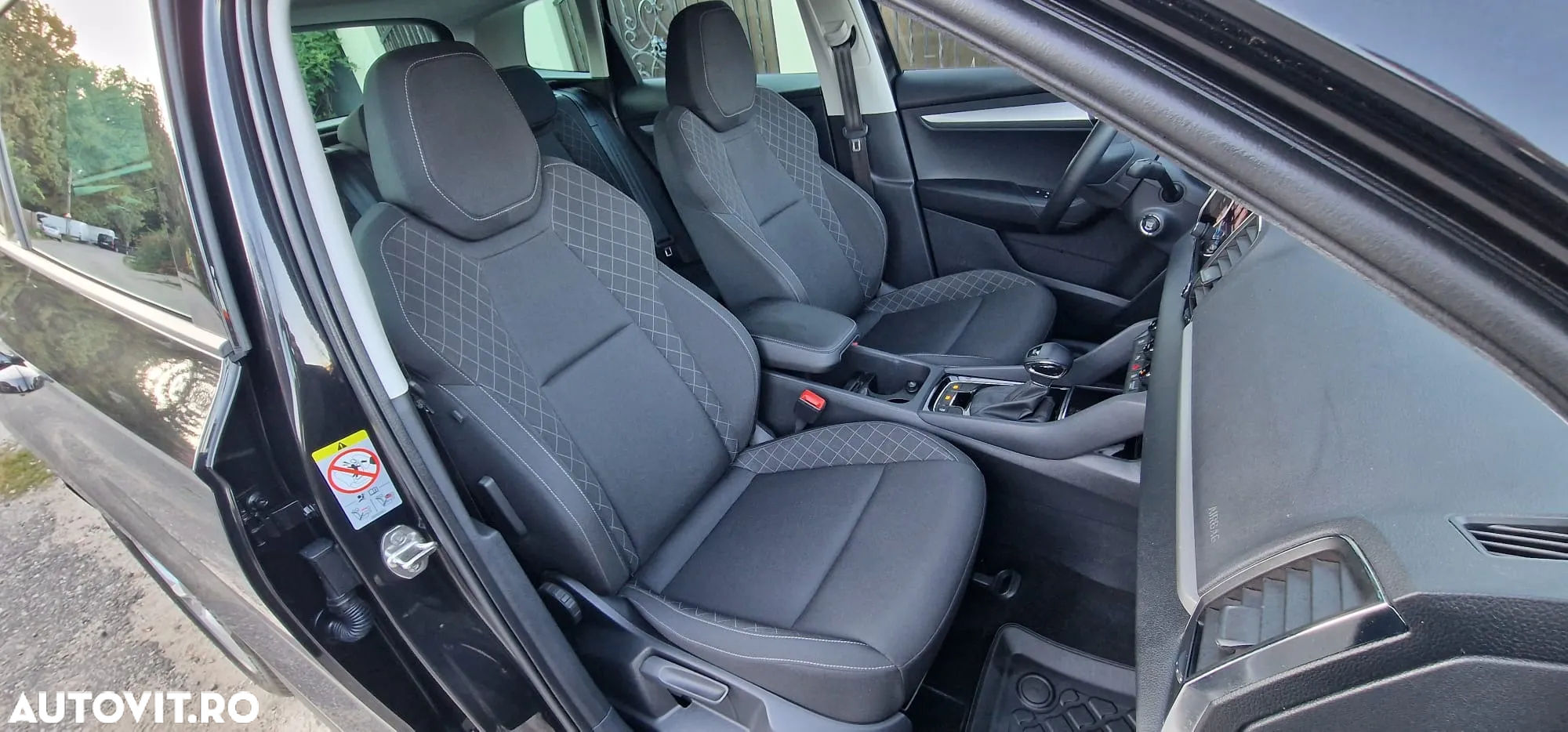 Skoda Karoq 1.5 TSI DSG Sportline - 37