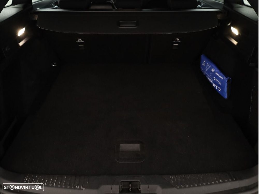 Ford Focus SW 1.5 TDCi EcoBlue ST-Line X Aut. - 17