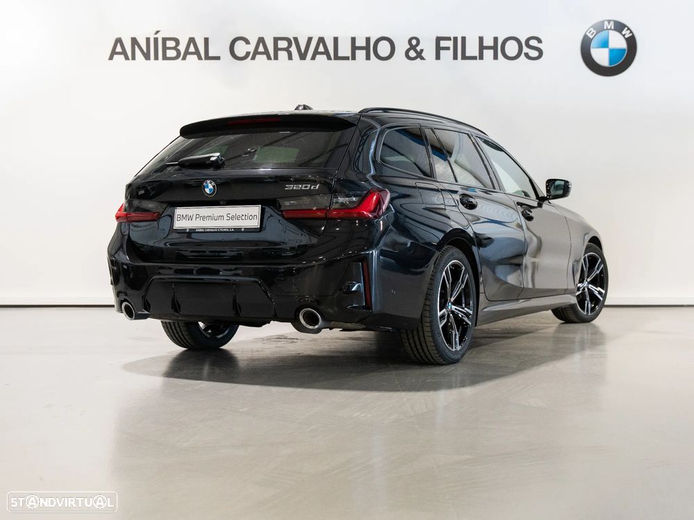 BMW 320 d Pack Desportivo M Auto - 3