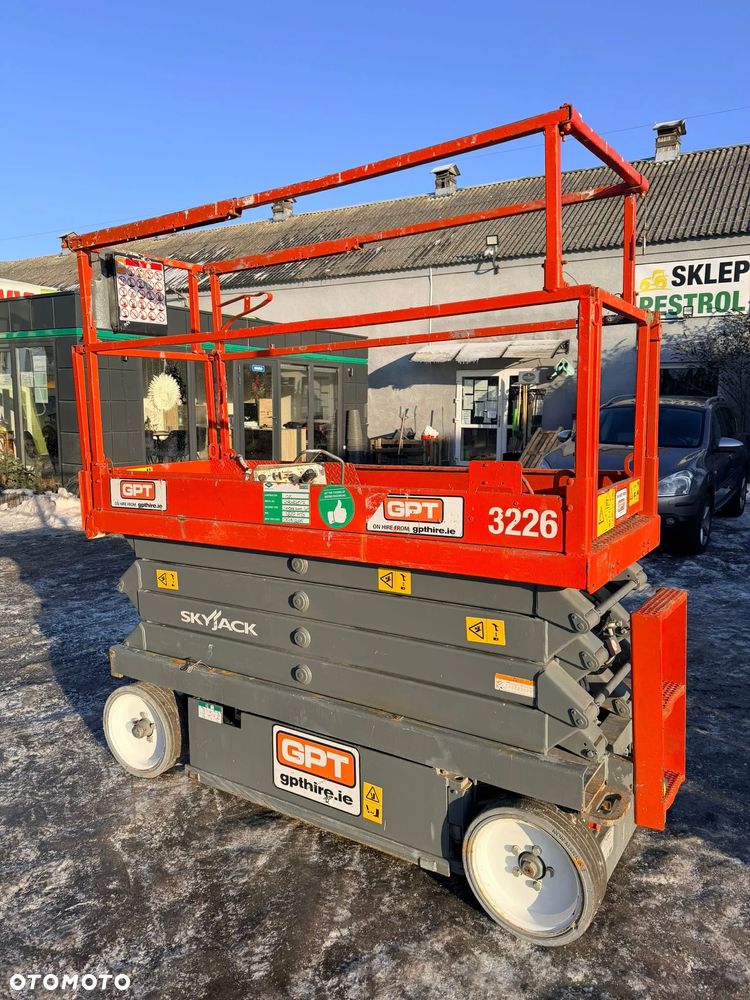 Skyjack 3226 - 8