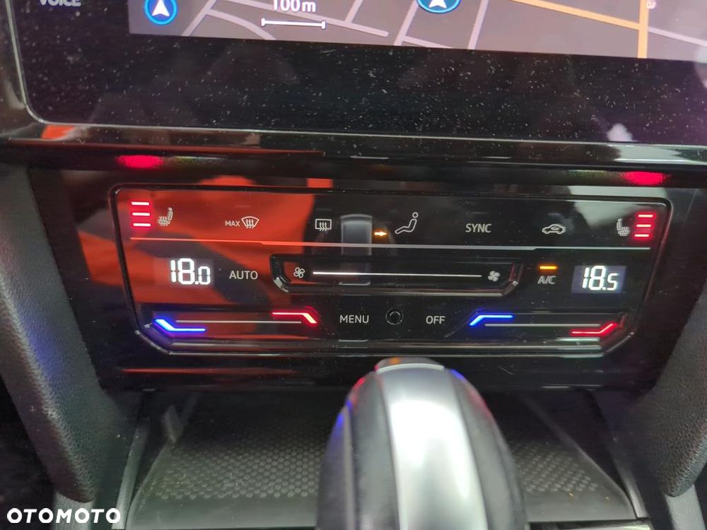 Volkswagen Passat 2.0 TSI Elegance DSG - 4