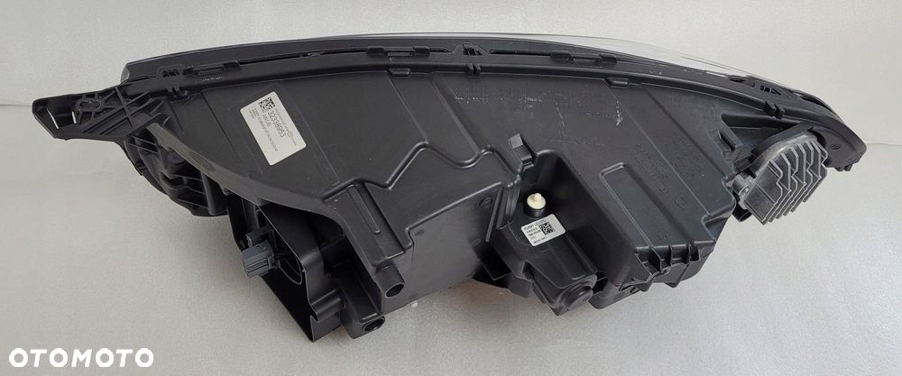 LAMPA PRAWA FULL LED ACTIVE HIGH BEAM VOLVO XC90 II LIFT 2019- - 8