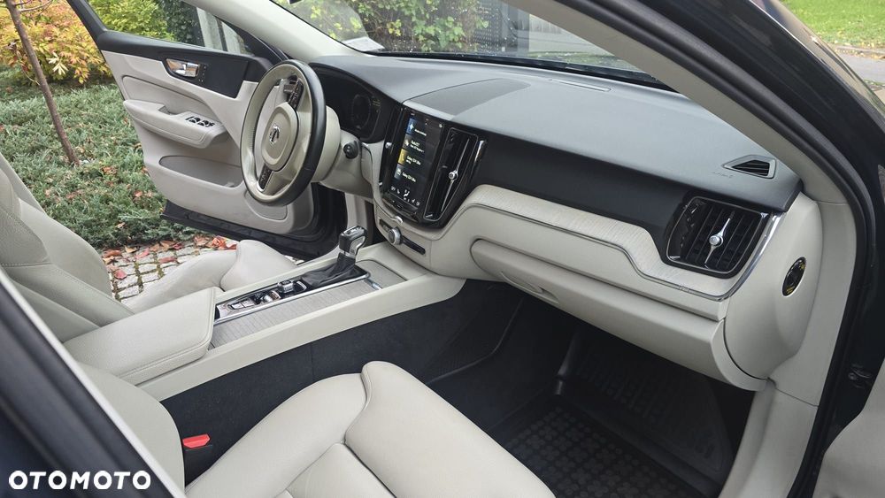 Volvo XC 60 - 10