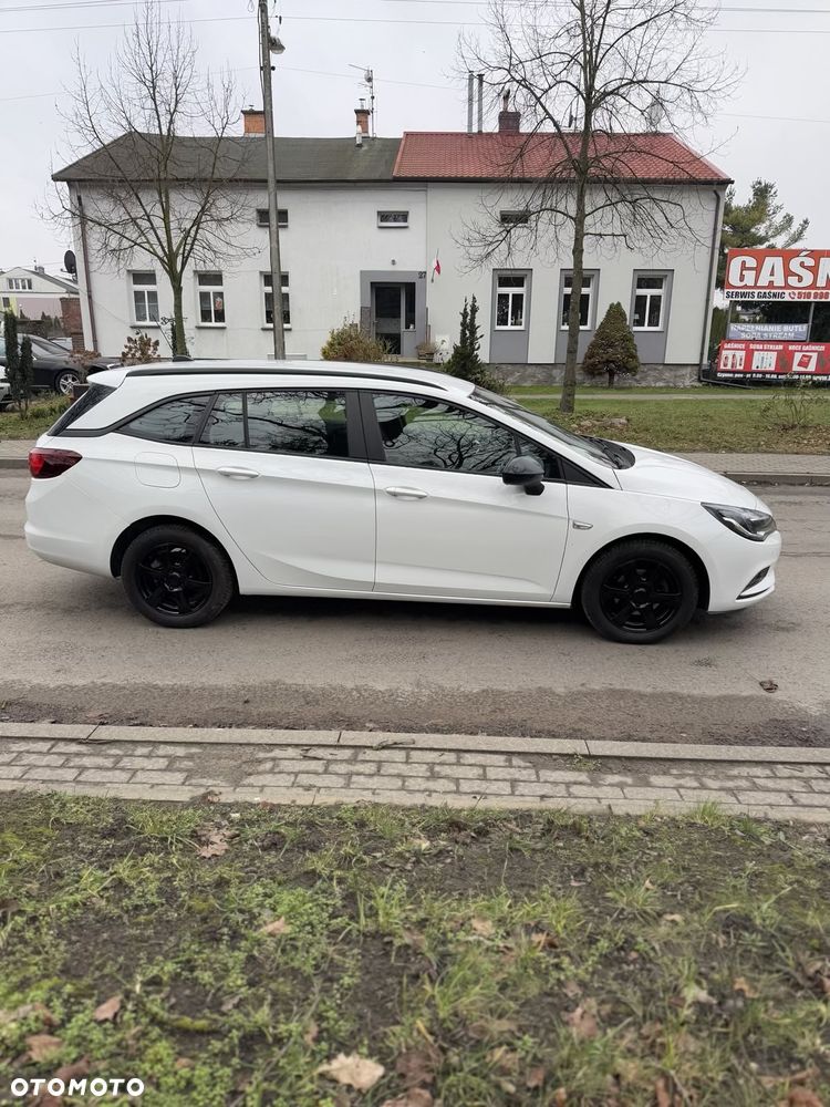Opel Astra 1.6 CDTI Start/Stop Sports Tourer Active - 21